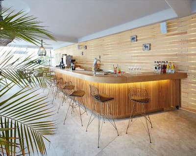 Lalila Blue Suites