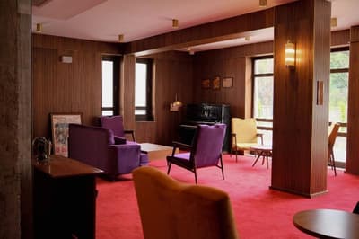 74 Otel