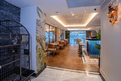 Grand Hilarium Hotel