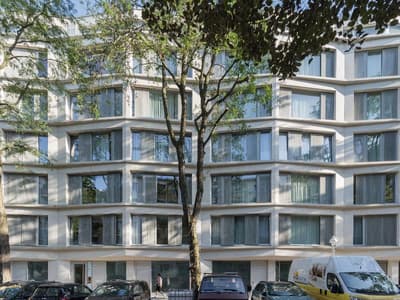 Carlotta Apartments
