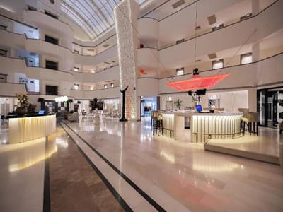 Sisus Marina Çeşme