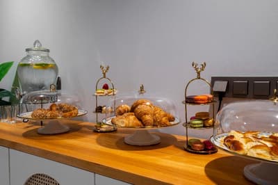 Smart and Simple Hotel