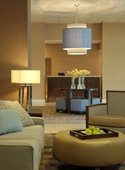 DoubleTree by Hilton St. Louis-Westport