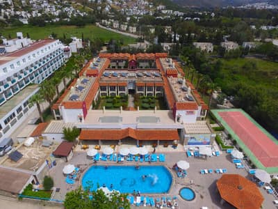 Tiana Beach Resort