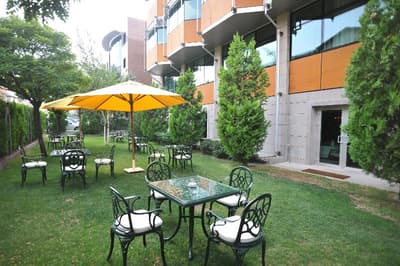 Hotel Midi