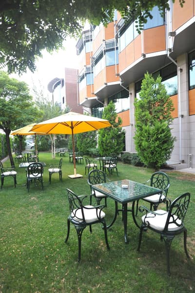 Hotel Midi