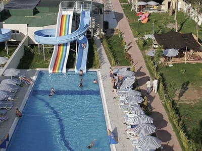 Lims Bona Dea Beach Hotel