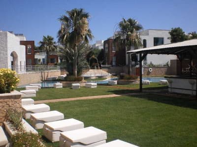 Costa Luvi Hote