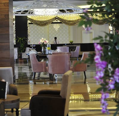 Lake & River Side Hotel & Spa