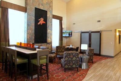 Best Western Falcon Plaza - Bowling Green