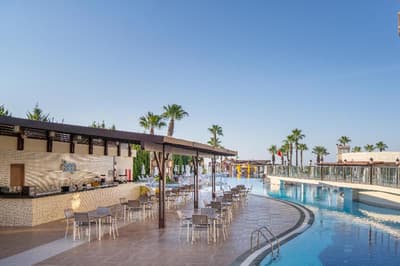 Kirman Belazur Resort & Spa