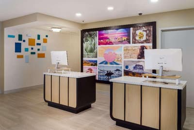 Sonesta ES Suites Charlotte Arrowood