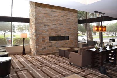 DoubleTree by Hilton Houston Hobby Airport