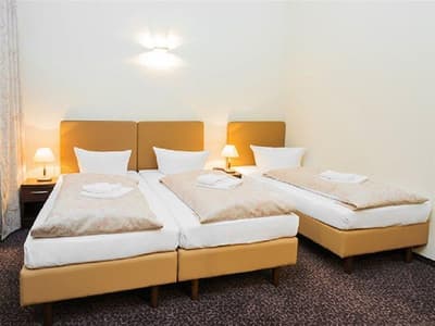 Upper Room Hotel