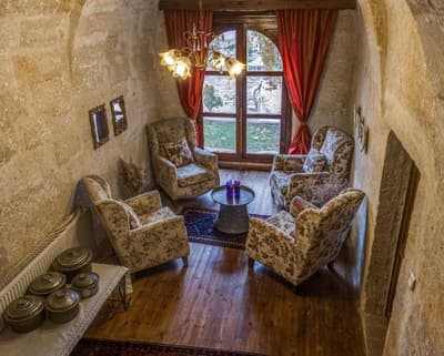 Temenni Evi