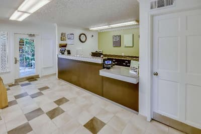 Studio 6 Houston - Hobby