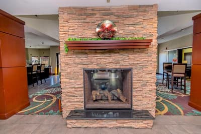 Staybridge Suites Houston IAH - Beltway 8