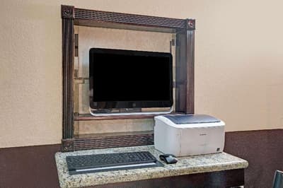 Microtel Inn & Suites by Wyndham Houston