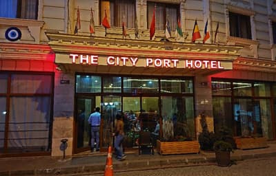 The City Port Hotel