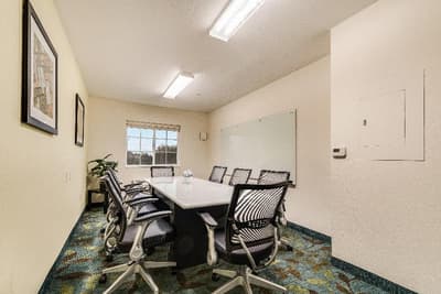 Candlewood Suites Portland-Airport