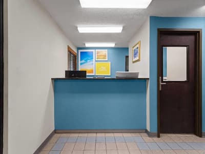Days Inn by Wyndham Austin