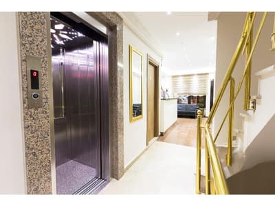 Zendy Suite Hotel