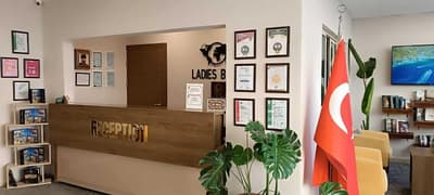 Ladies Beach Suite Hotel