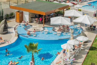 Dream World Aqua Hotel