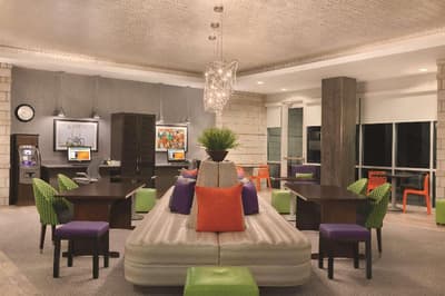 Home2 Suites by Hilton Austin North/Near the Domai