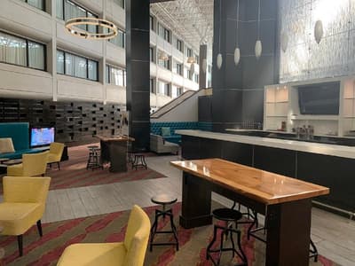 DoubleTree by Hilton Austin Northwest - Arboretum