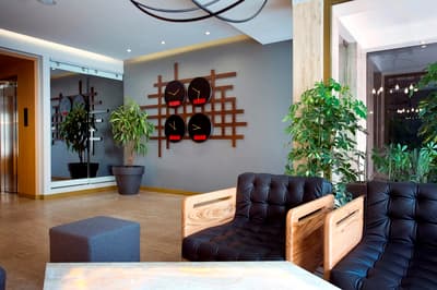 Tan Hotel