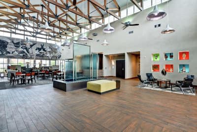 Homewood Suites by TechRidge Parmer @ I-35