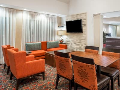 Hawthorn Suites By Wyndham St. Louis Westport Pla