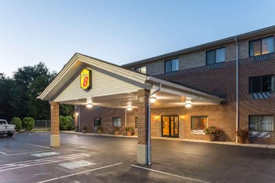 Super 8 by Wyndham Indian Head MD