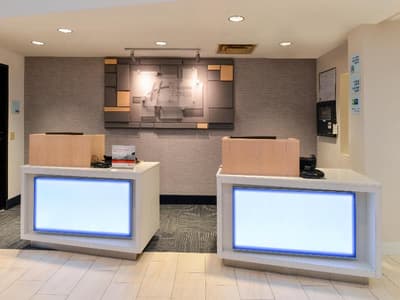 Holiday Inn Express and Suites Raleigh NE Medical