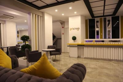 Lets Stay Boutique Hotel