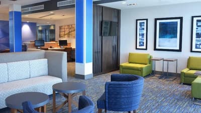 Holiday Inn Express and Suites Jacksonville W-I295