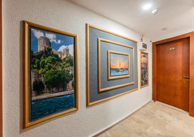 La Pazza Suites