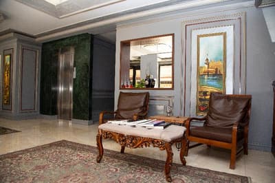 HHK Downtown Hotel
