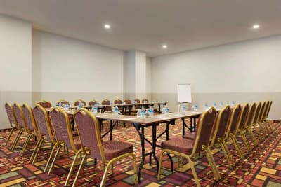 Hawthorn Suites By Wyndham Cerkezkoy