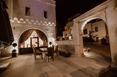 Kısmet Cave Mansion