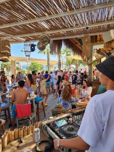 Kefi Beach And Suites
