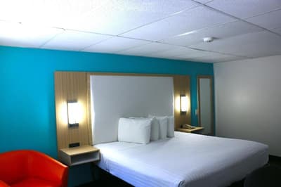 Howard Johnson by Wyndham West Yarmouth/Cape Cod