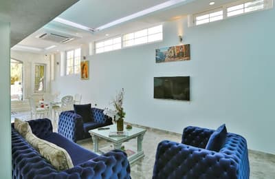 Linda Beach Boutique Class Hotel
