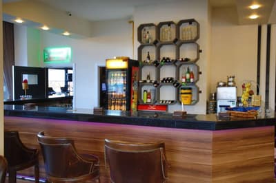 Karpalas City Hotel & Spa