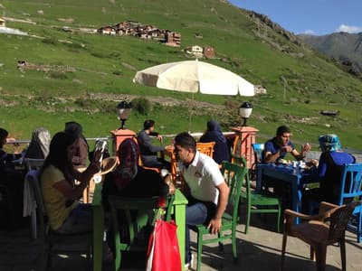 Yedigoller Hotel & Restaurant