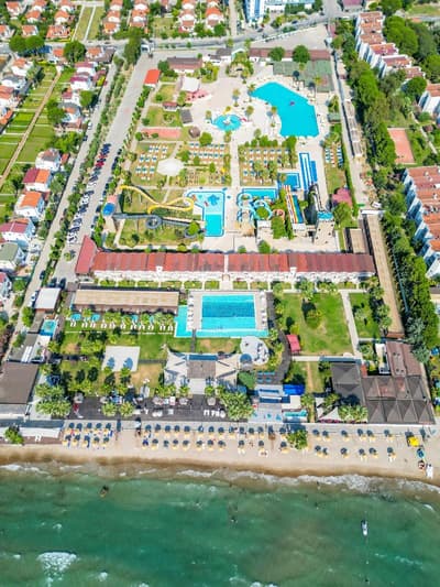Risus Beach Resort Hotel