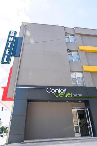 Comfort Center Suit Hotel