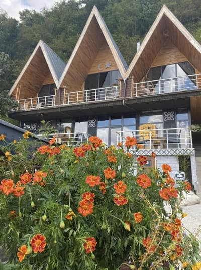 Shato Bungalov