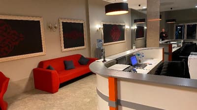 Aderans Hotel